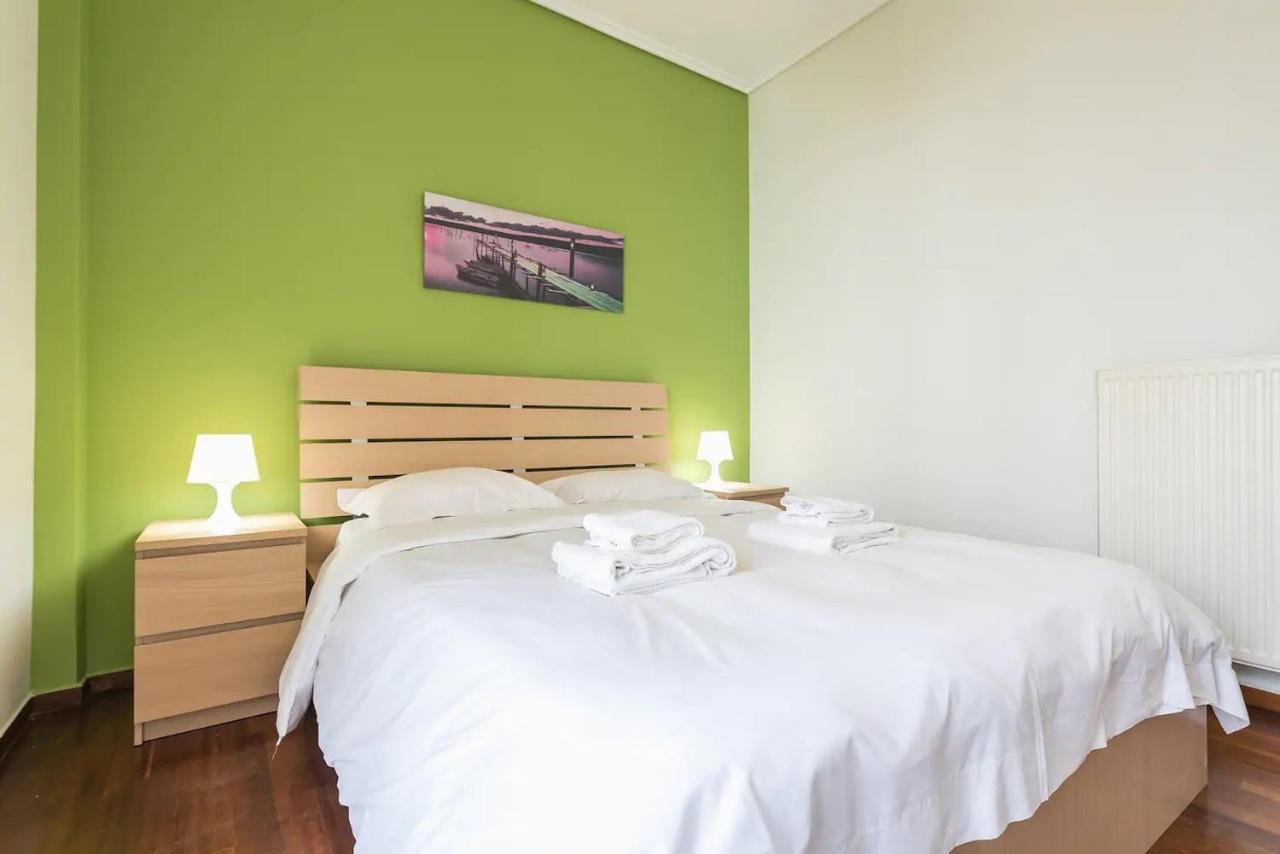 Glyfada Glass-Walled Designed Apt เอเธนส์ ภายนอก รูปภาพ