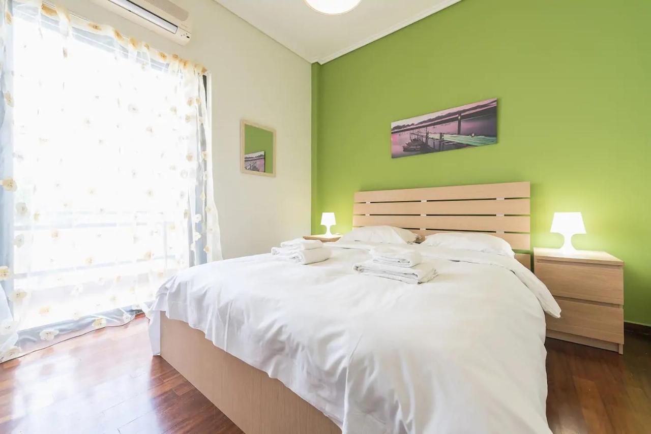 Glyfada Glass-Walled Designed Apt เอเธนส์ ภายนอก รูปภาพ