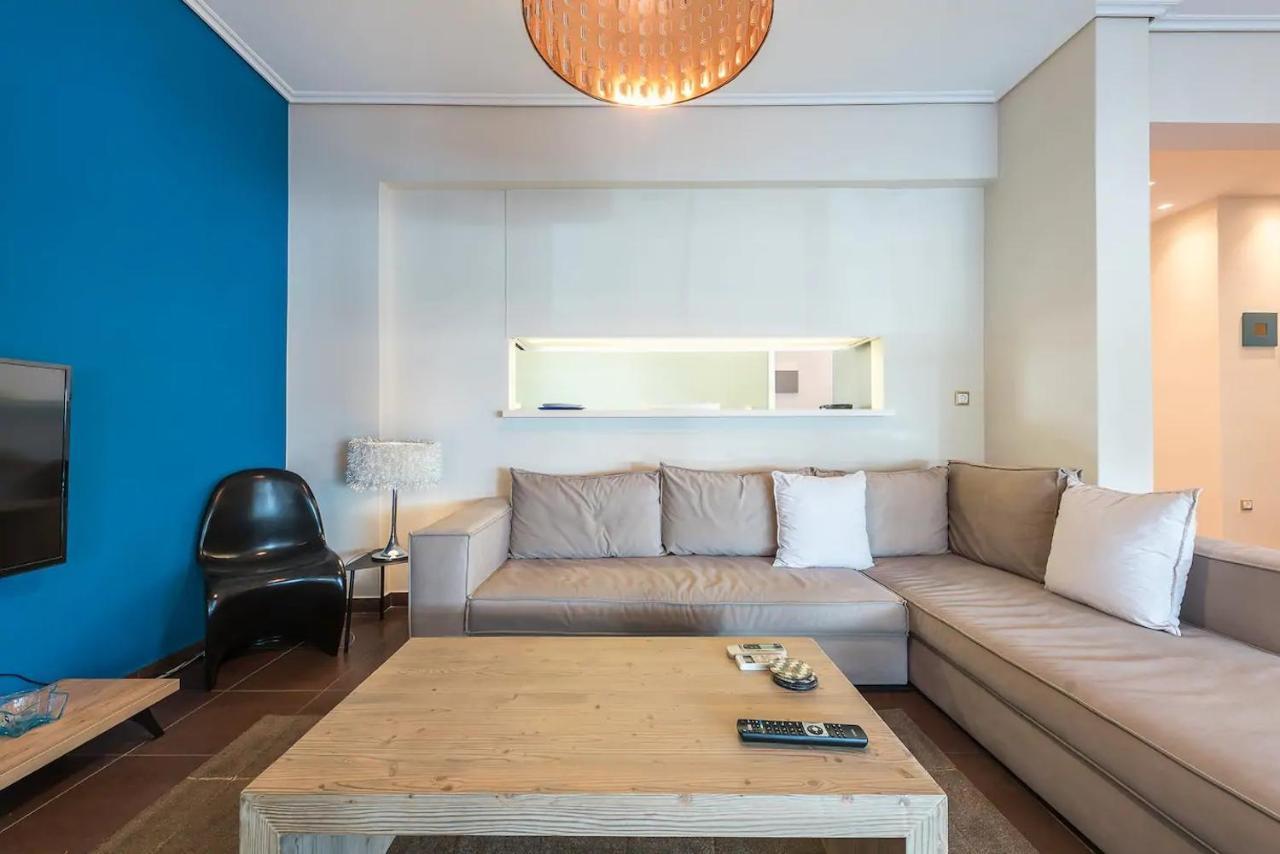 Glyfada Glass-Walled Designed Apt เอเธนส์ ภายนอก รูปภาพ